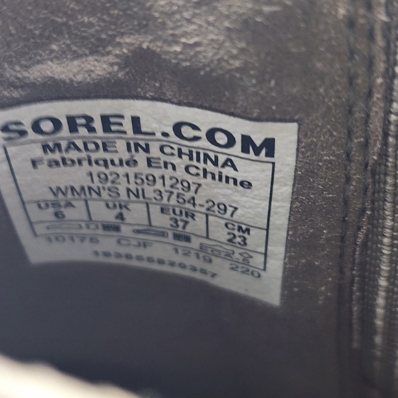 Women's Joan Of Arctic Wedge II Chelsea Bootie Size 6 Khaki - Picture 13 of 13